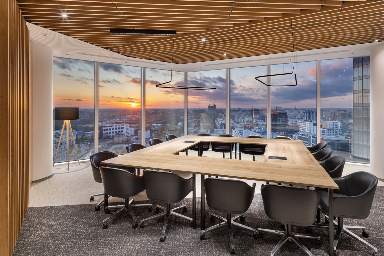 オラクル（Oracle）のオフィスの会議/ミーティングスペース