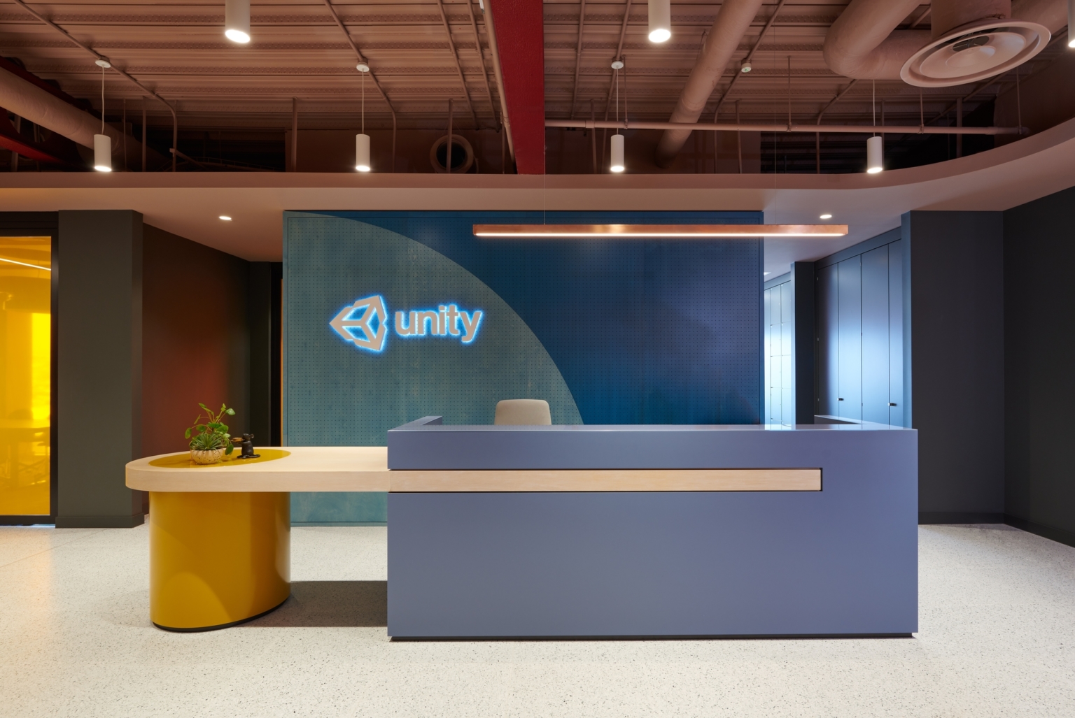 Unity（ユニティ）のオフィス（イギリス・ブライトン）のエントランス・受付