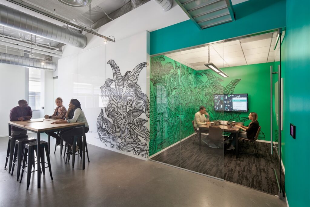 Lyft（リフト）のユニークな色彩の本社オフィス カリフォルニア州サンフランシスコ OFFICELOVERS