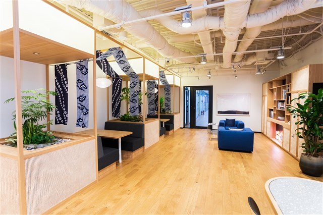 DeNA(ディー・エヌ・エー）の「様々な集い方」を体現する渋谷の新本社オフィスのオープンスペース