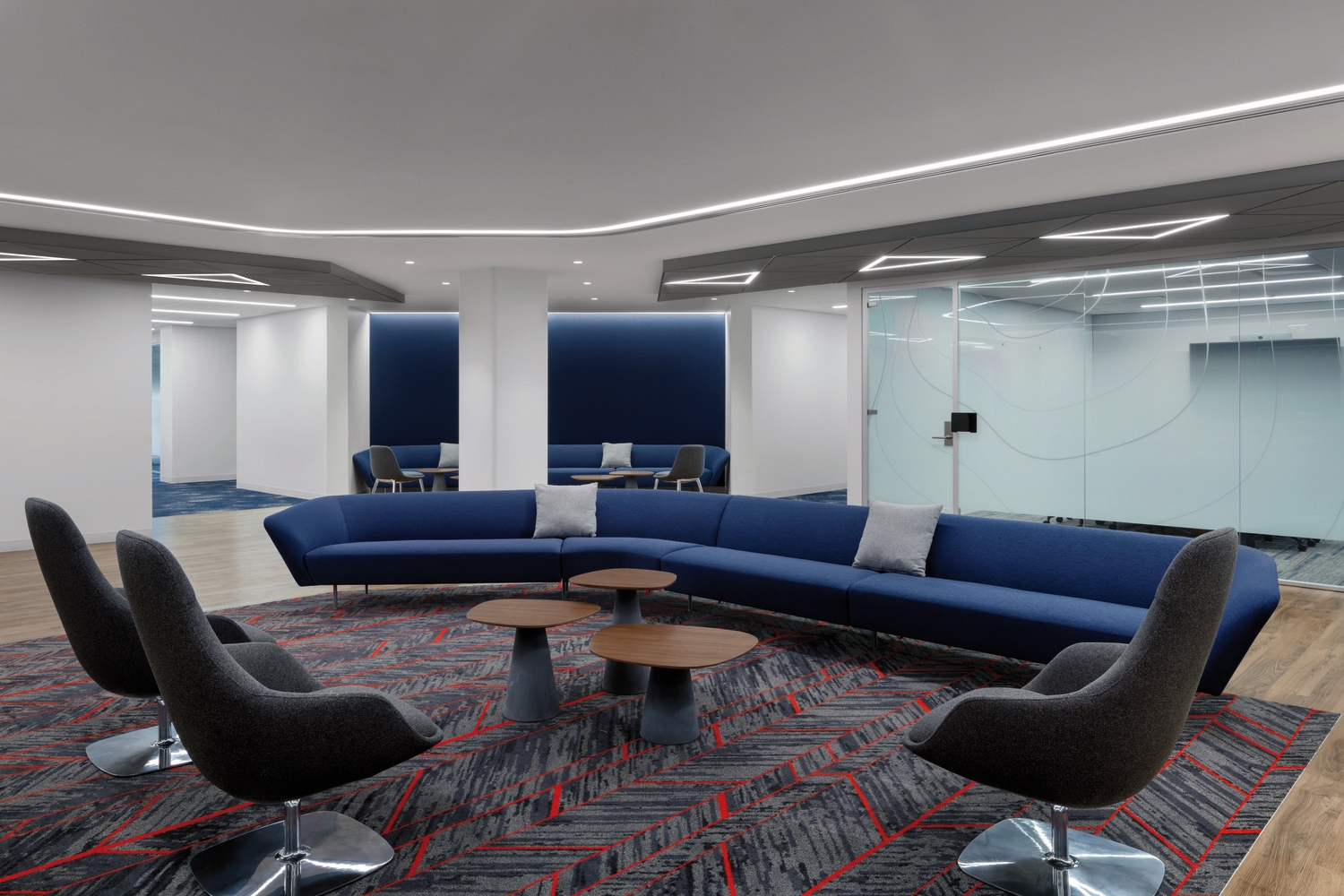 【Everest Reinsuranceのオフィスデザイン】- ニュージャージー州ウォーレンのオープンスペース