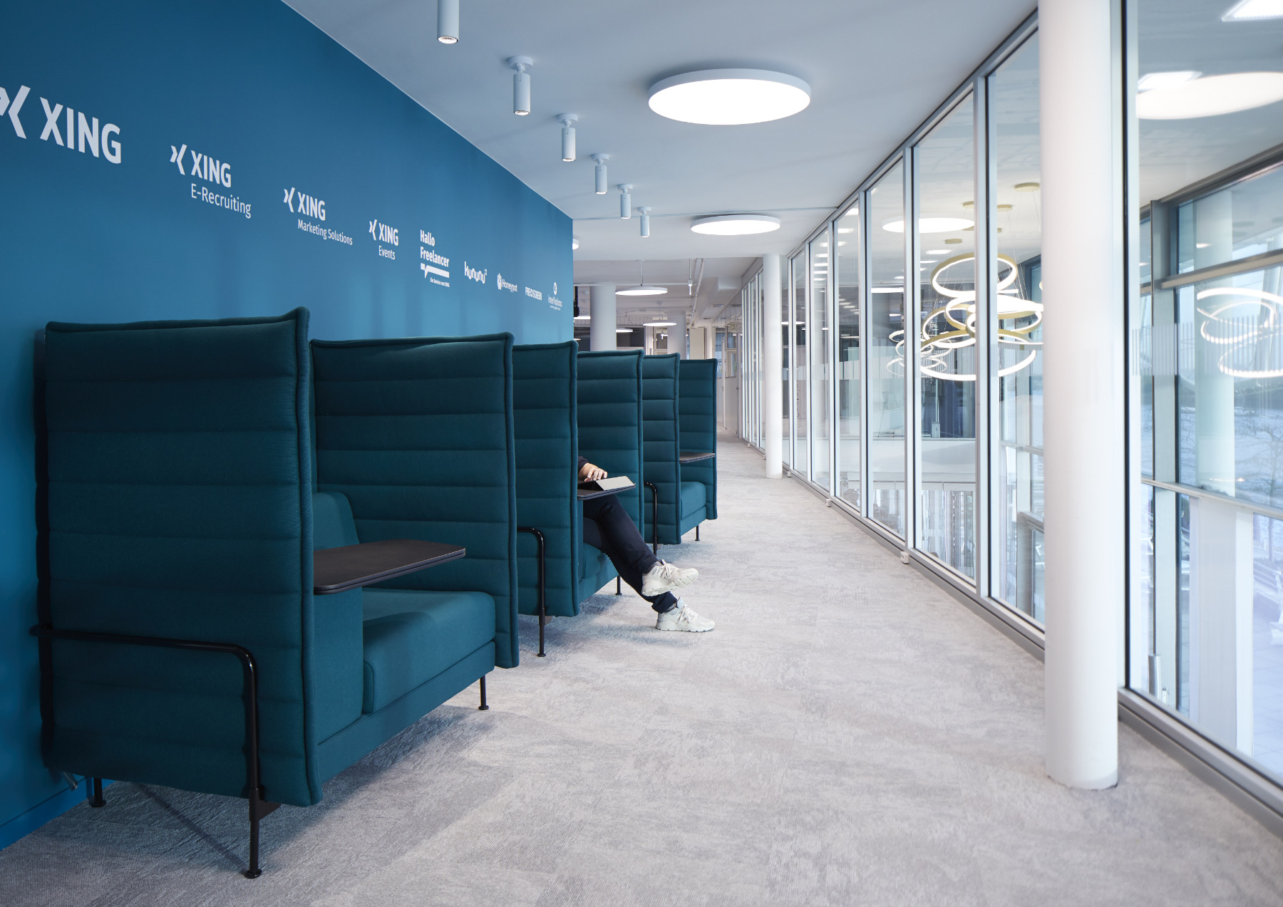 【New Work SEのオフィスデザイン】- ドイツ, ハンブルグの集中ススペース