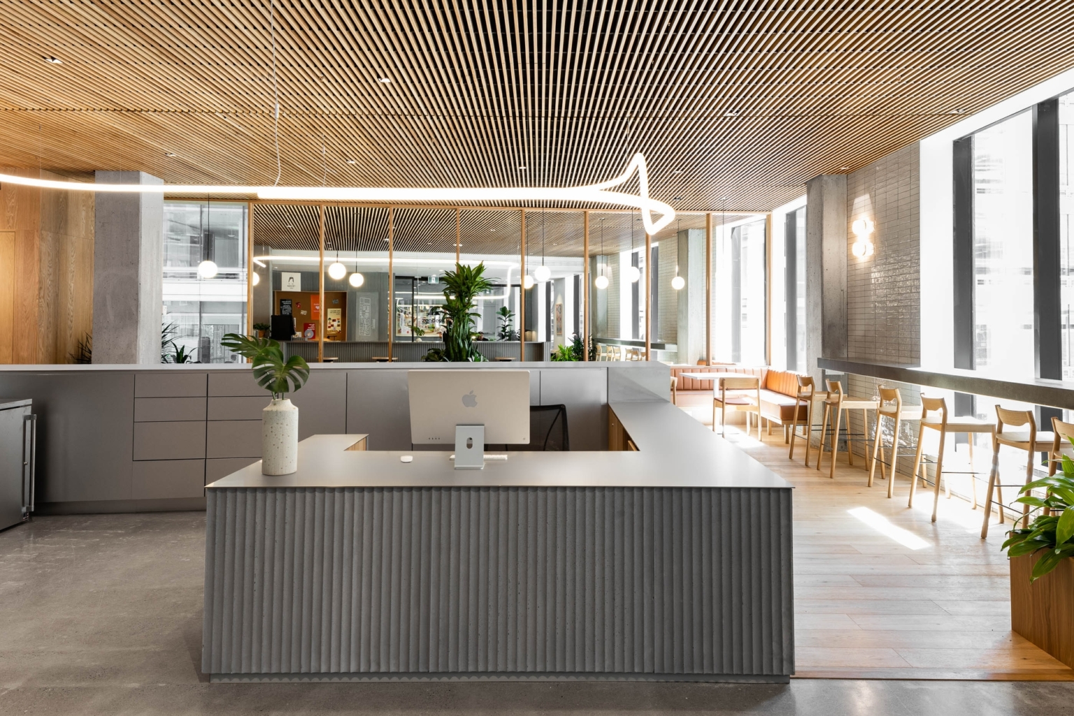 【Zendeskのオフィスデザイン】- カナダ, モントリオールの受付/エントランススペース