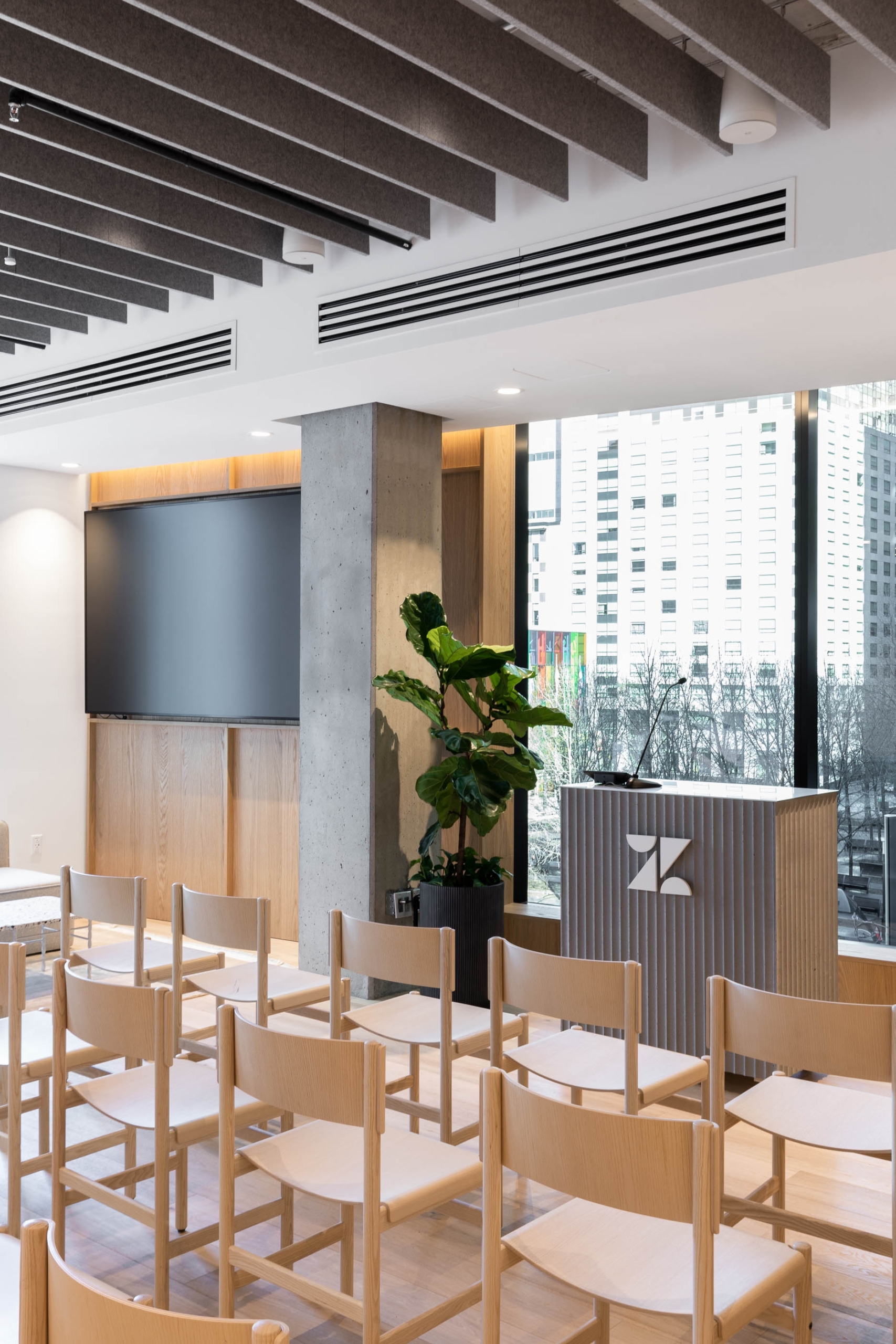 【Zendeskのオフィスデザイン】- カナダ, モントリオールの会議/ミーティングスペース【Zendeskのオフィスデザイン】- カナダ, モントリオールの会議/ミーティングスペース