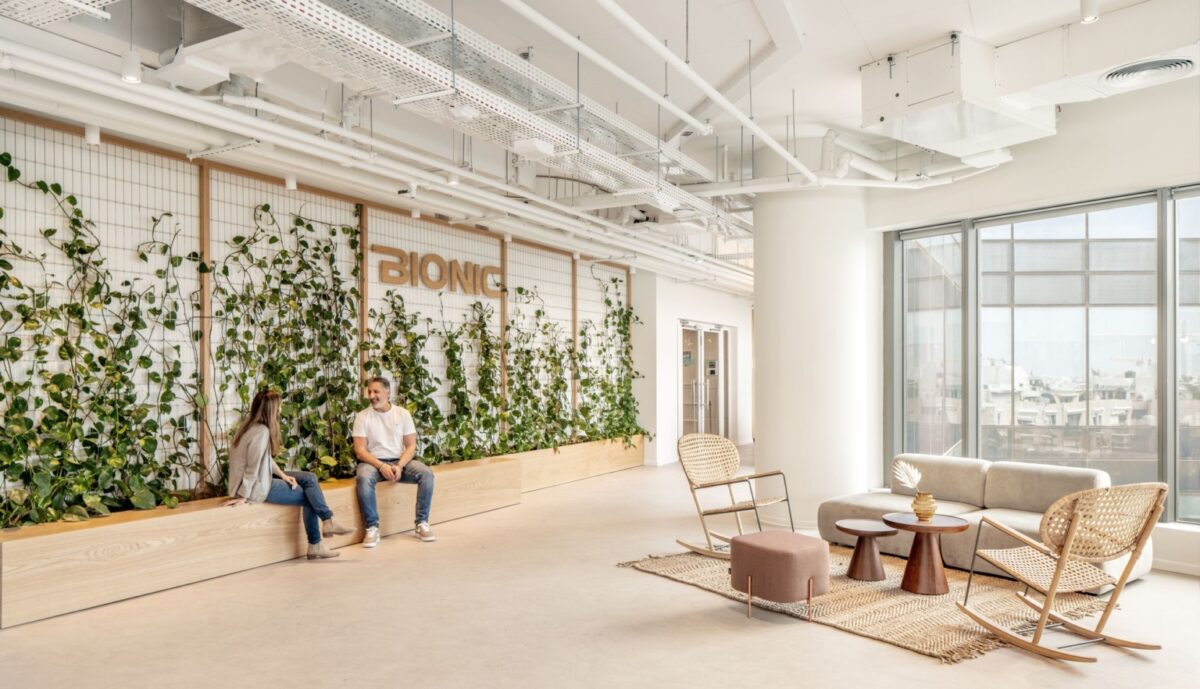 【Bionicのオフィスデザイン】- イスラエル, テルアビブのオープンスペース