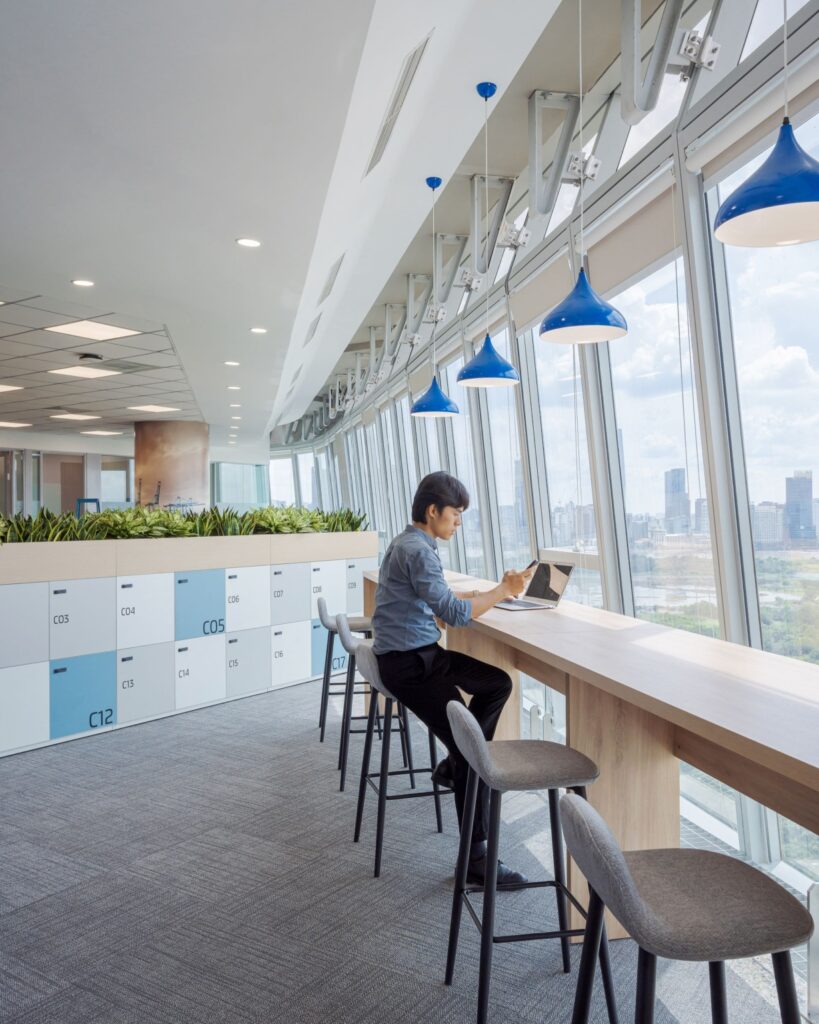 【Maerskのオフィスデザイン】- ベトナム、ホーチミン市のオープンスペース