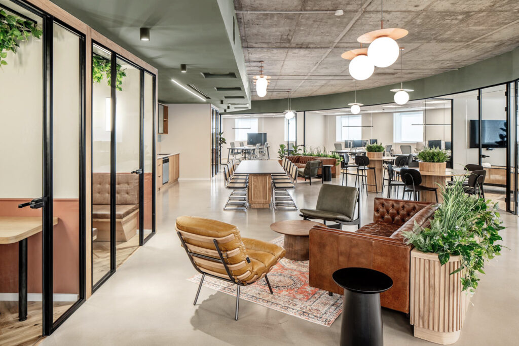 【Popcornのオフィスデザイン】- イスラエル, テルアビブのオープンスペース