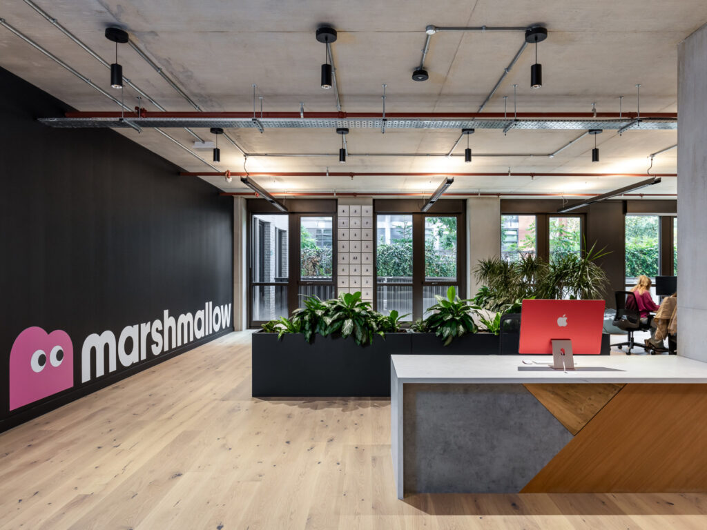 【マシュマロのオフィスデザイン】先進的で包括的なオフィス,イギリス,ロンドン
