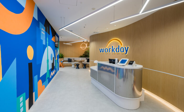 【Workdayのオフィスデザイン】- 東京, 六本木の受付/エントランススペース