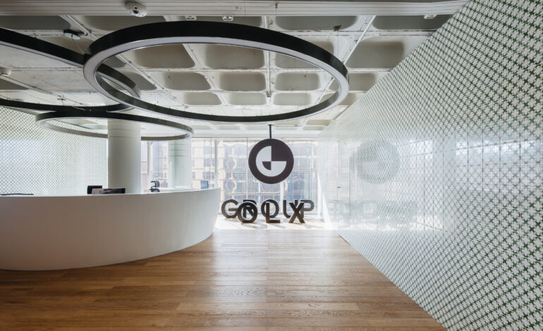 【OLXのオフィスデザイン】- ポルトガル, リスボンの受付/エントランススペース